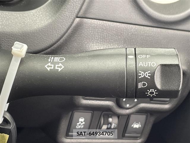 Nissan NOTE 2017 8911326-3
