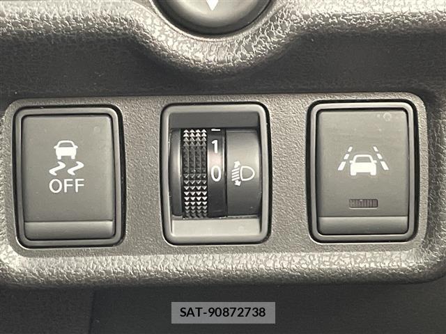 Nissan NOTE 2017 8911327-22