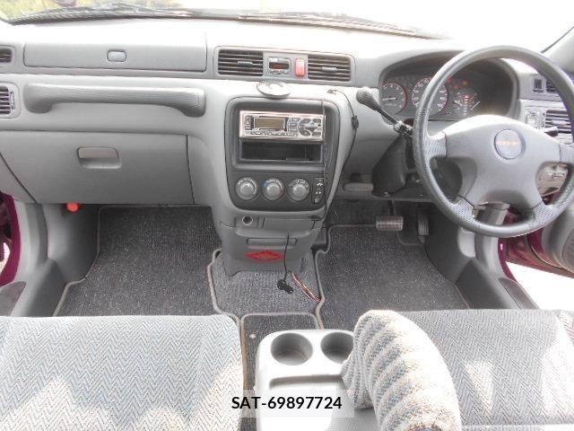 Honda CR-V 1996 8910025-2