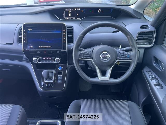 Nissan SERENA 2022 8924494-16