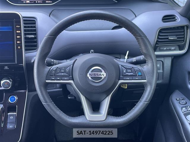 Nissan SERENA 2022 8924494-3