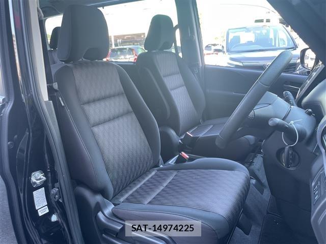 Nissan SERENA 2022 8924494-4