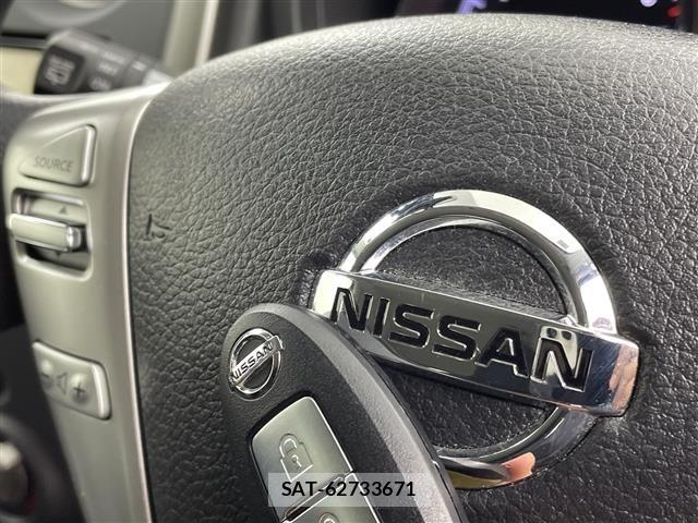 Nissan NOTE 2016 8911363-12