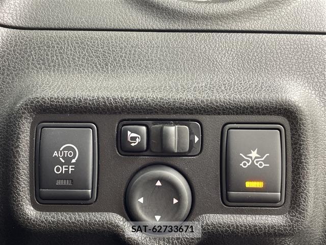 Nissan NOTE 2016 8911363-3