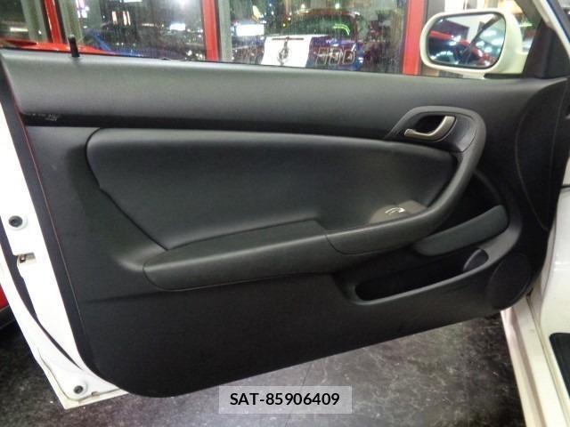 Honda INTEGRA 2004 8748616-36