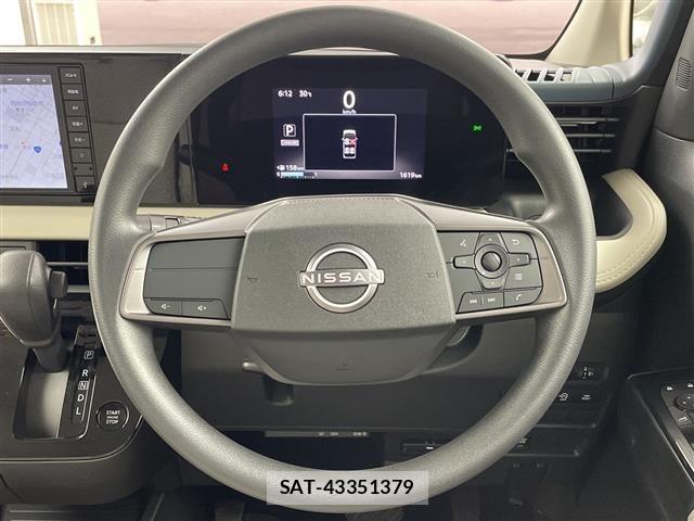 Nissan ROOX 2026 8901180-7