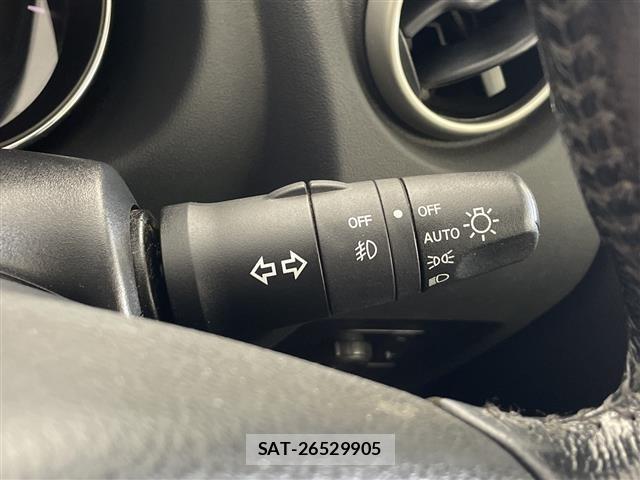 Nissan DUALIS 2013 8918456-7