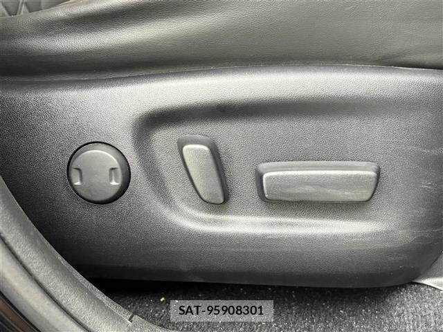 Toyota HARRIER 2018 8936836-7