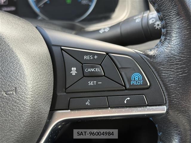 Nissan LEAF 2019 8928791-18
