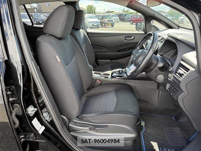 Nissan LEAF 2019 8928791-5