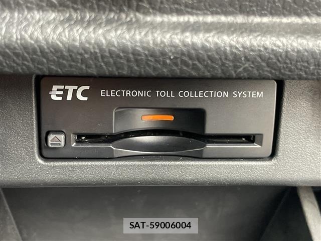 Nissan ELGRAND 2018 8909063-22