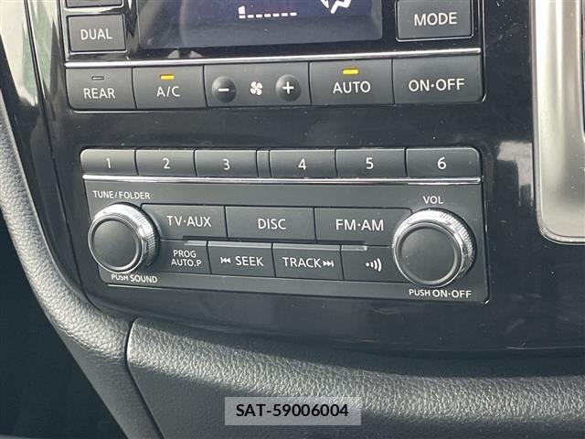 Nissan ELGRAND 2018 8909063-3
