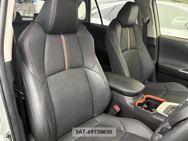 Toyota RAV4 2021 8938063-6