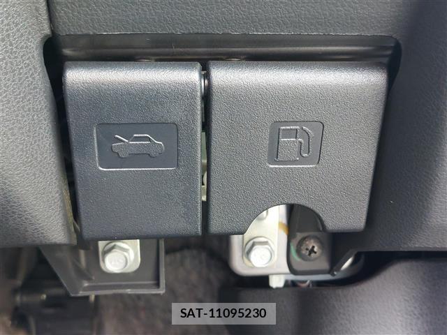 Nissan NOTE 2017 8911391-12