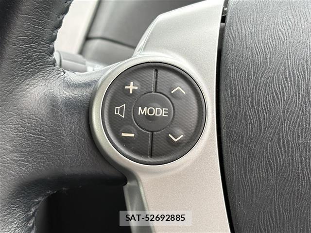 Toyota PRIUS 2013 8938586-1