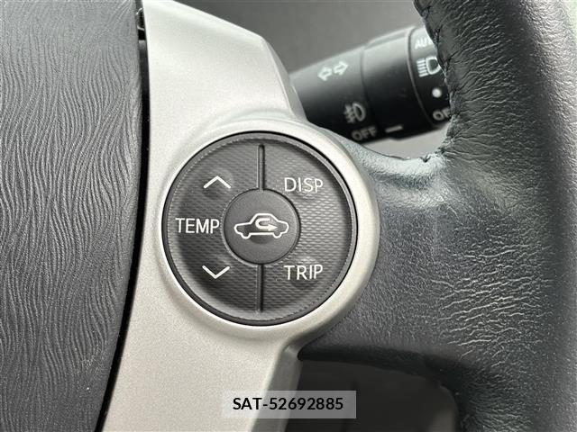 Toyota PRIUS 2013 8938586-3