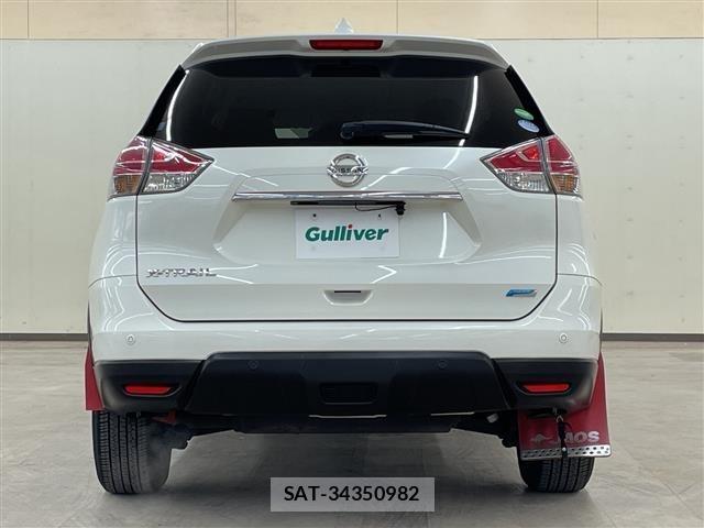 Nissan X-TRAIL 2015 8862531-19