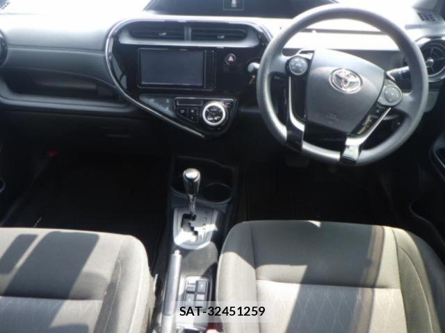 Toyota AQUA 2019 8705900-3
