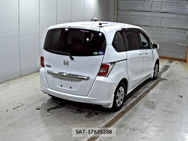 Honda FREED 2015 8716536-5