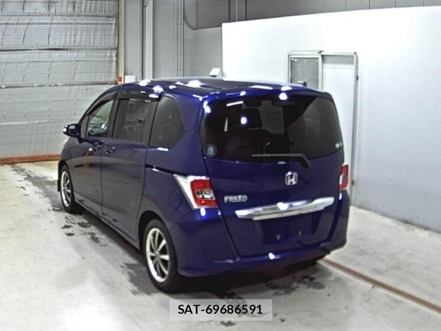 Honda FREED 2015 8716537-1