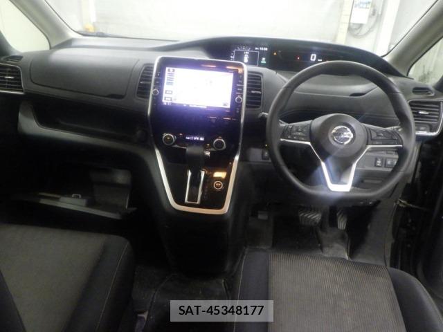 Nissan SERENA 2017 8717190-3