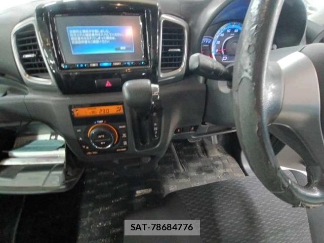 Suzuki SPACIA 2013 8913210-11