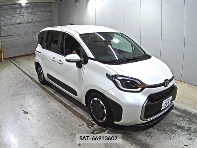 Toyota SIENTA 2023 8672354-0