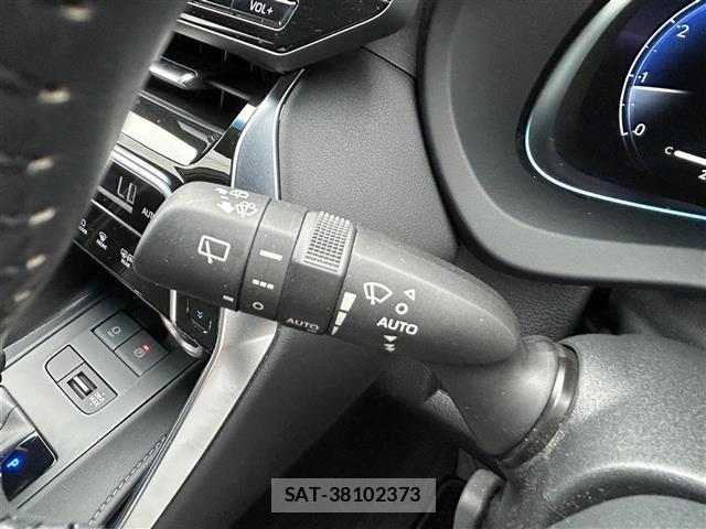 Toyota HARRIER 2023 8936857-6