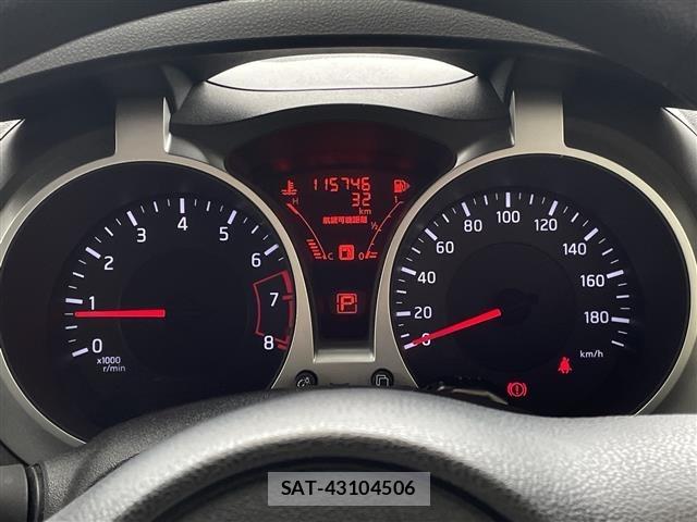 Nissan JUKE 2011 8902790-10