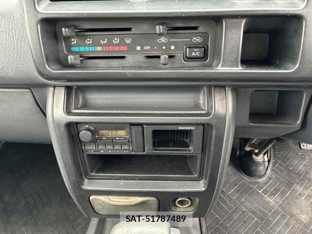 Daihatsu HIJET TRUCK 1999 8888902-6