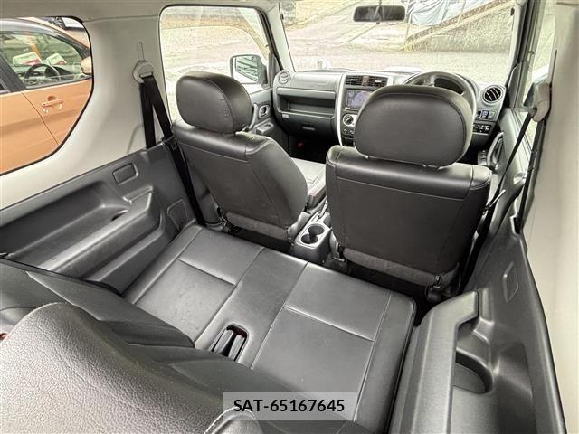 Suzuki JIMNY 2011 8932440-13