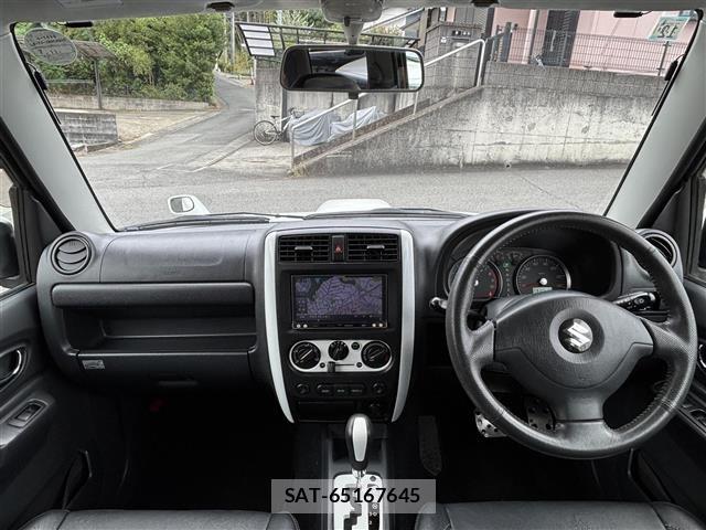 Suzuki JIMNY 2011 8932440-15