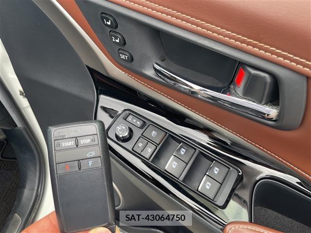 Toyota HARRIER 2019 8936878-7