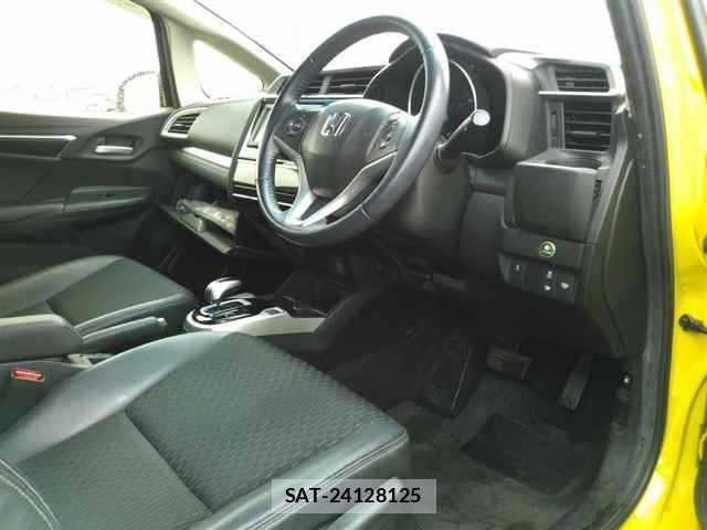 Honda FIT 2014 8703307-3