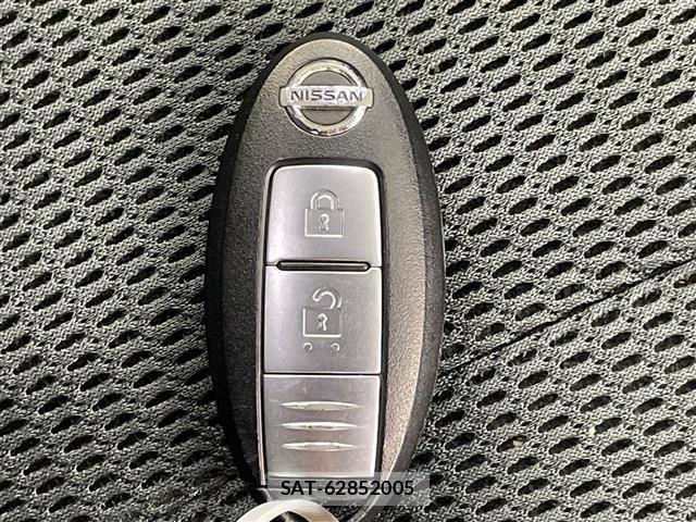 Nissan NOTE 2017 8911414-10