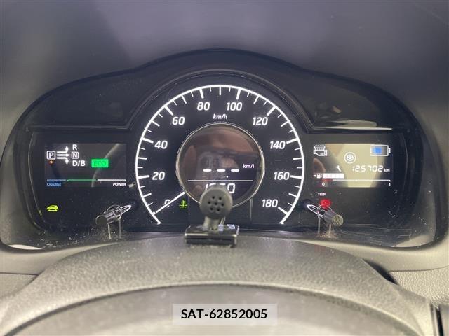 Nissan NOTE 2017 8911414-13