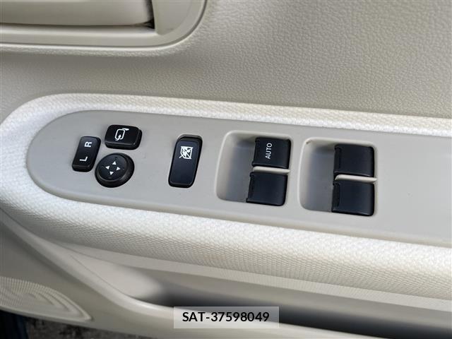 Suzuki LAPIN 2018 8932855-11