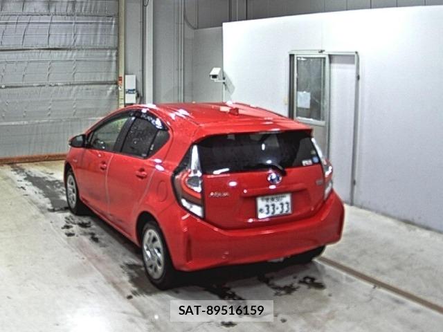 Toyota AQUA 2018 8705901-1