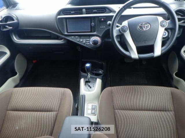 Toyota AQUA 2014 8705910-3