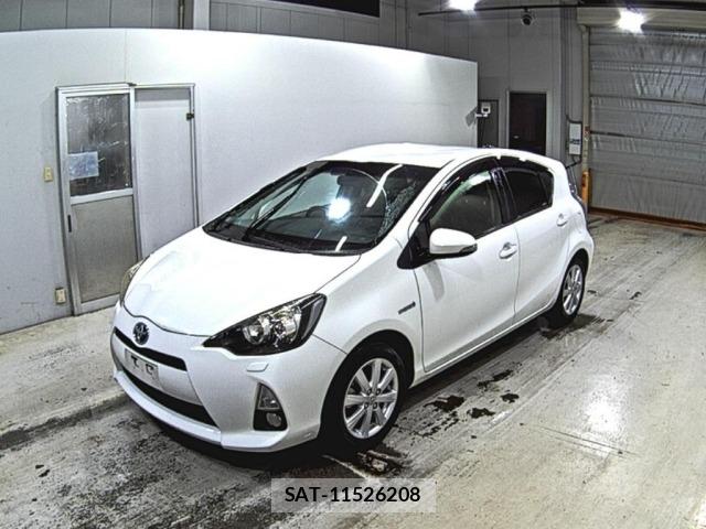 Toyota AQUA 2014 8705910-4