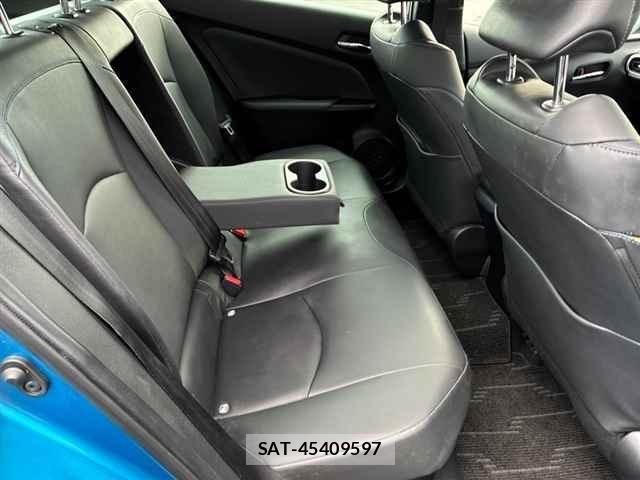 Toyota PRIUS 2019 8911381-8