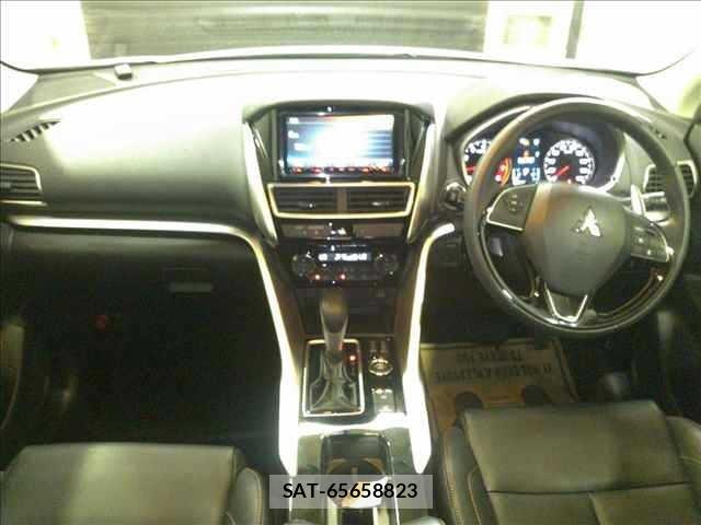 Mitsubishi ECLIPSE CROSS 2018 8926268-5