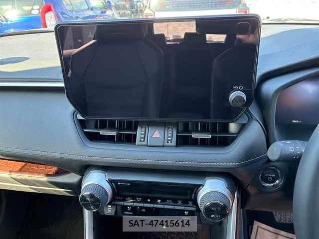 Toyota RAV4 2025 8937683-6