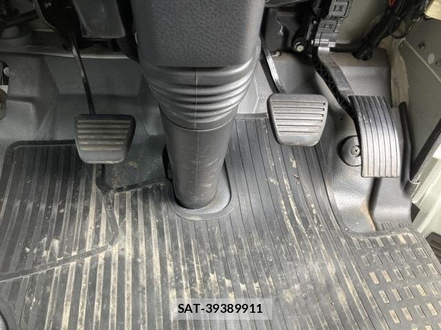 Mitsubishi CANTER 2021 8716789-4