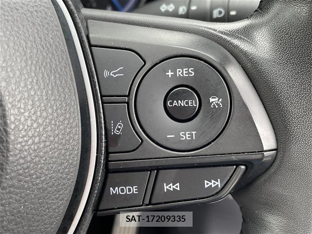 Toyota RAV4 2021 8938103-21