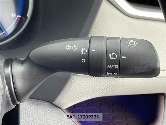 Toyota RAV4 2021 8938103-3