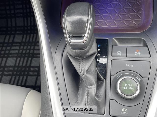 Toyota RAV4 2021 8938103-7