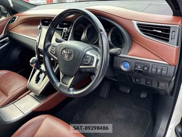 Toyota HARRIER 2018 8936003-3