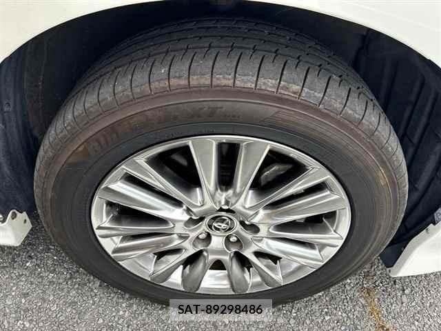 Toyota HARRIER 2018 8936003-9