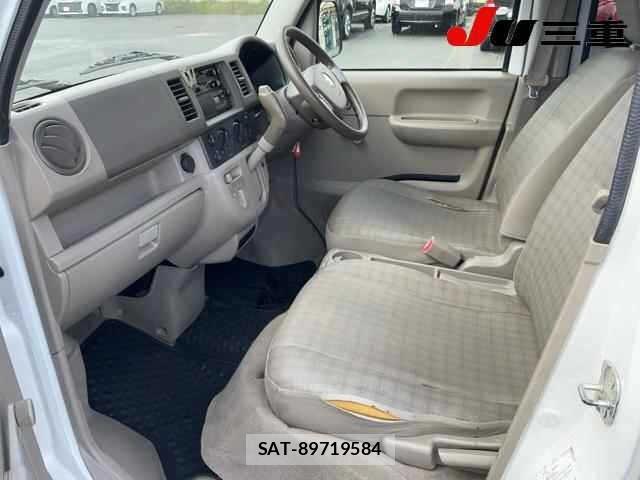 Suzuki EVERY 2013 8927569-3